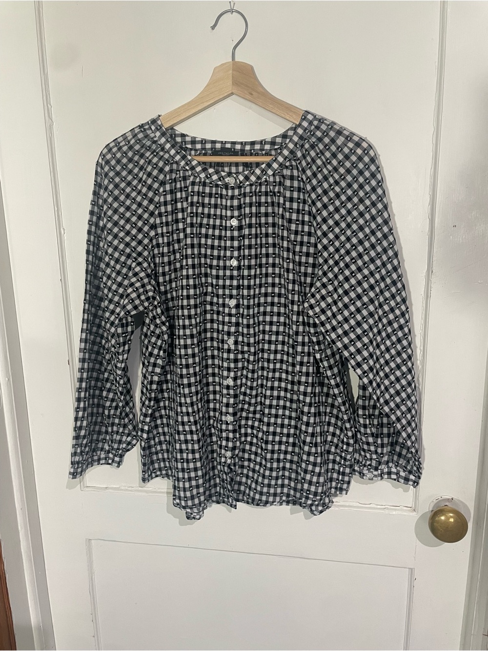 Ann Taylor Black and White Gingham Button-Up Blouse